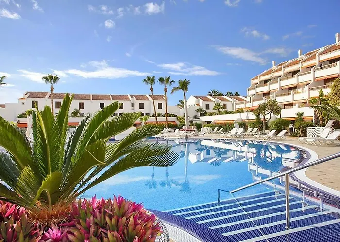 Robert Playa De Américas * Playa de las Américas