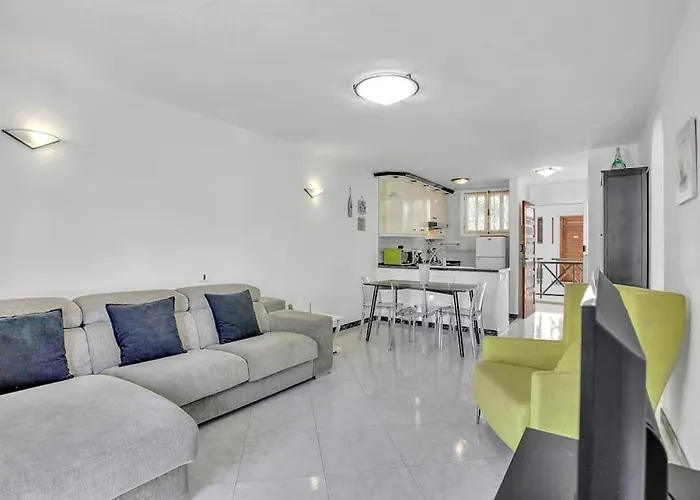 Robert Playa De Américas *