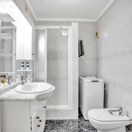 Robert Playa De Americas 플라야데라스아메리카스